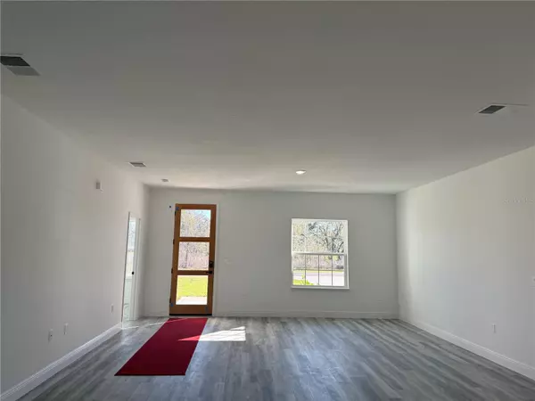 Ocala, FL 34473,5981 SW 154 PL