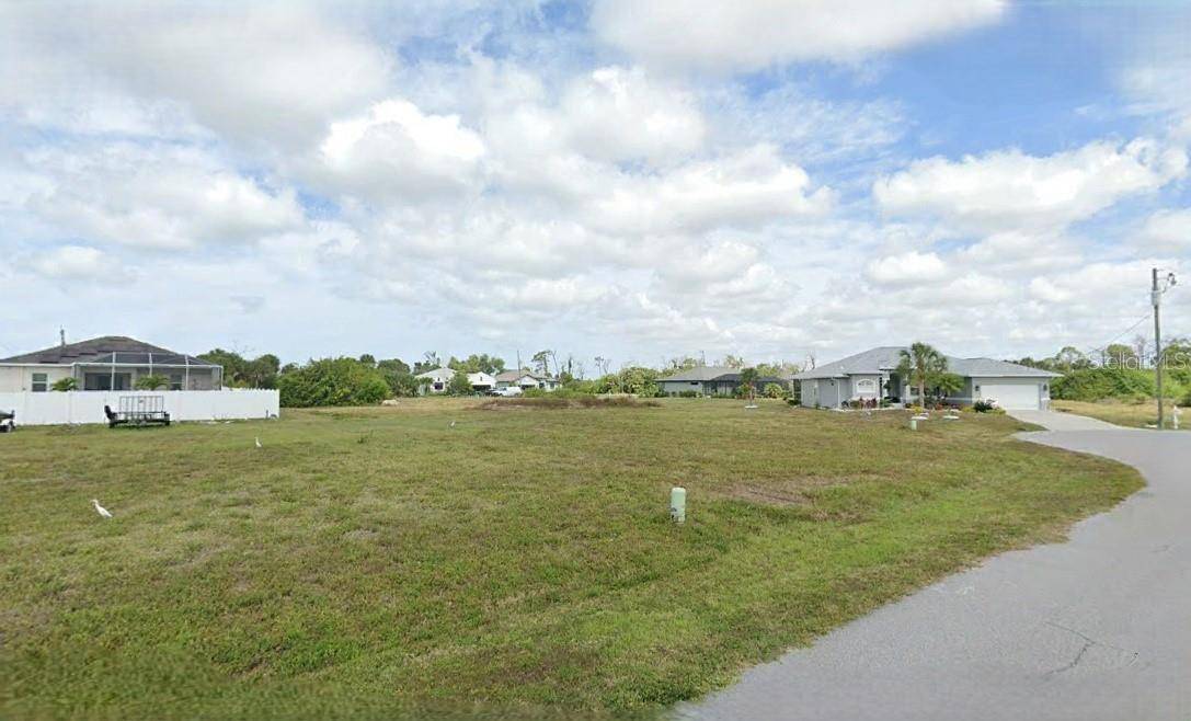 Rotonda West, FL 33947,116 TEMPER LN