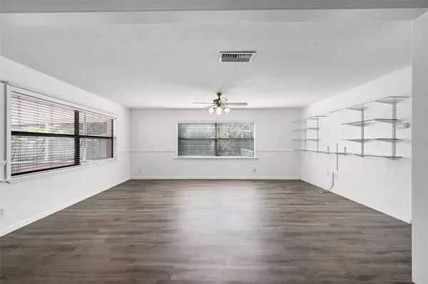 Winter Park, FL 32792,1021 MARE BELLO DR