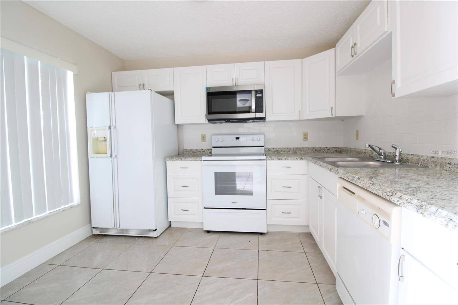 Orlando, FL 32807,1612 SANDY POINT SQ #56