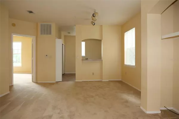Lake Mary, FL 32746,102 VISTA VERDI CIR #220