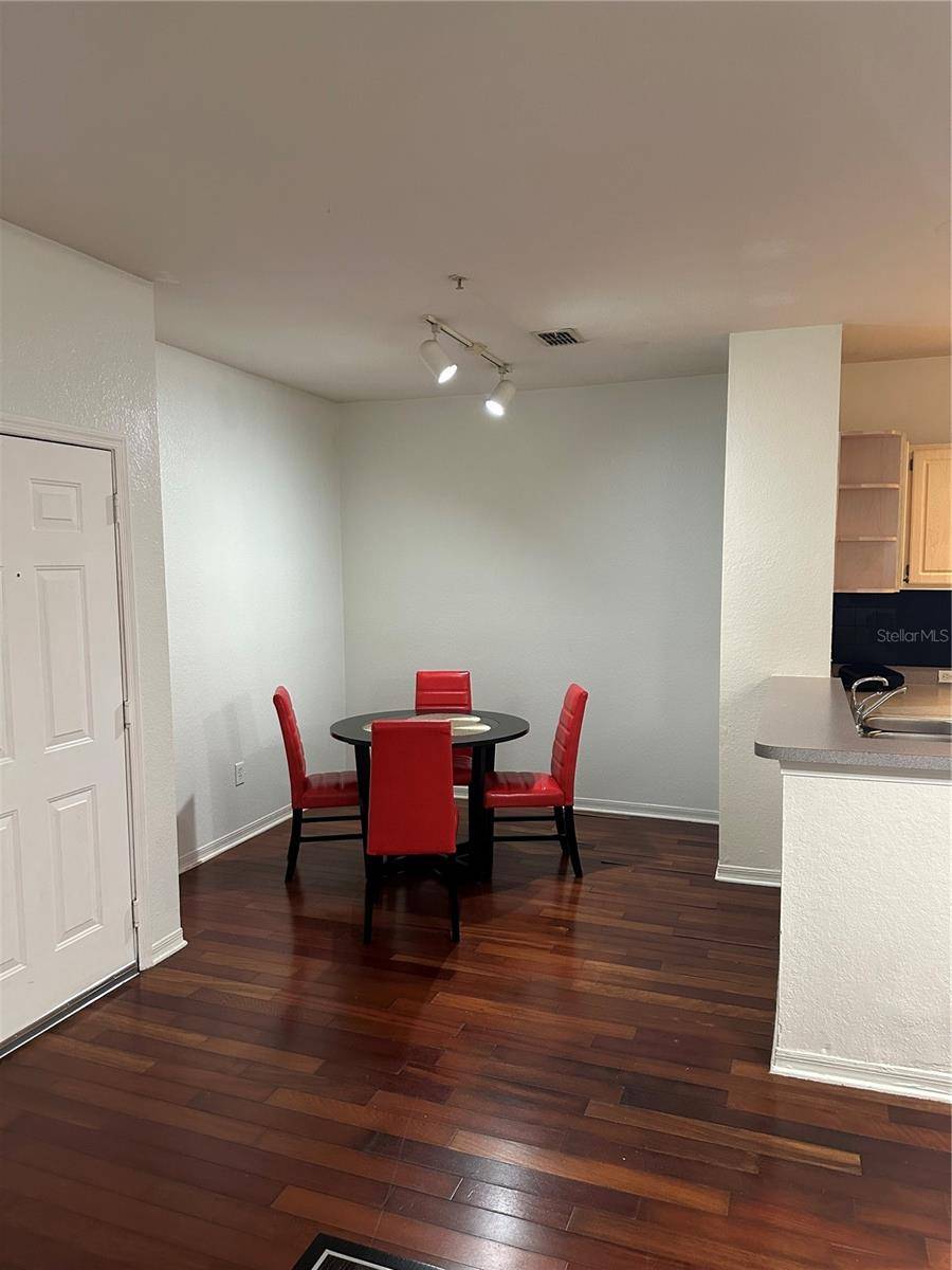 Orlando, FL 32810,2717 MAITLAND CROSSING WAY #4-103