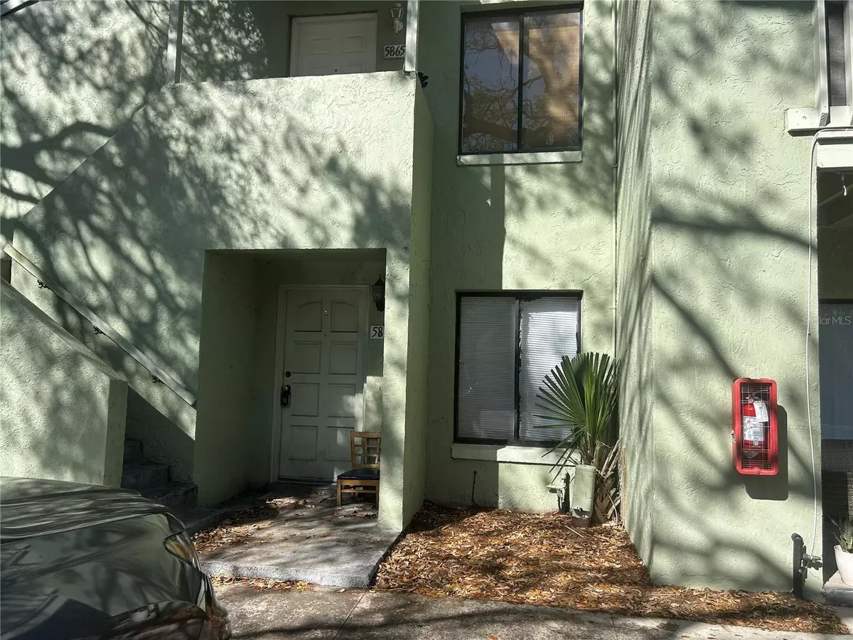 Orlando, FL 32807,5855 LA COSTA DR #S