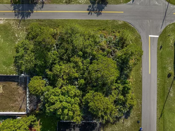 Vero Beach, FL 32962,1505 4TH AVE SW