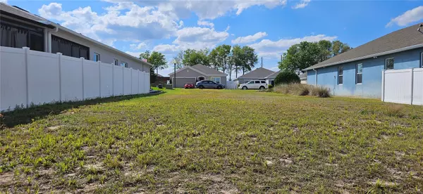 Groveland, FL 34736,1206 STRATTON AVE