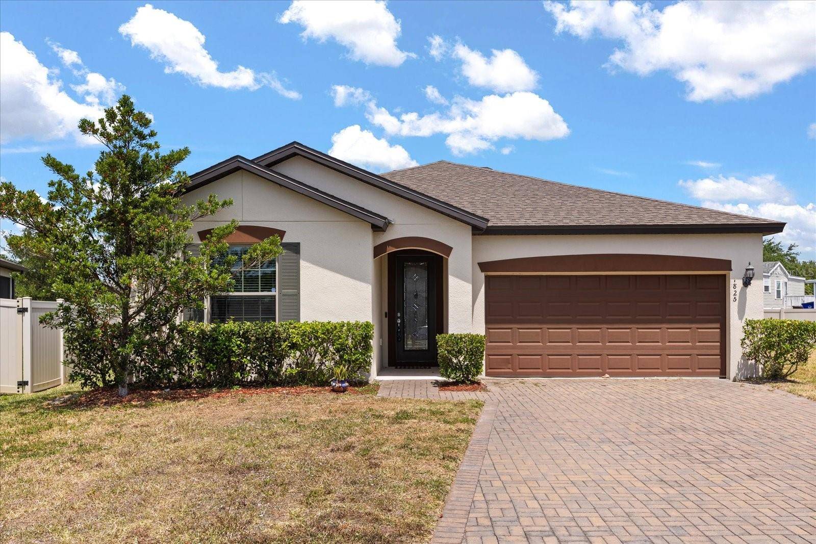 1825 CAYMAN COVE CIR, St Cloud, FL 34772