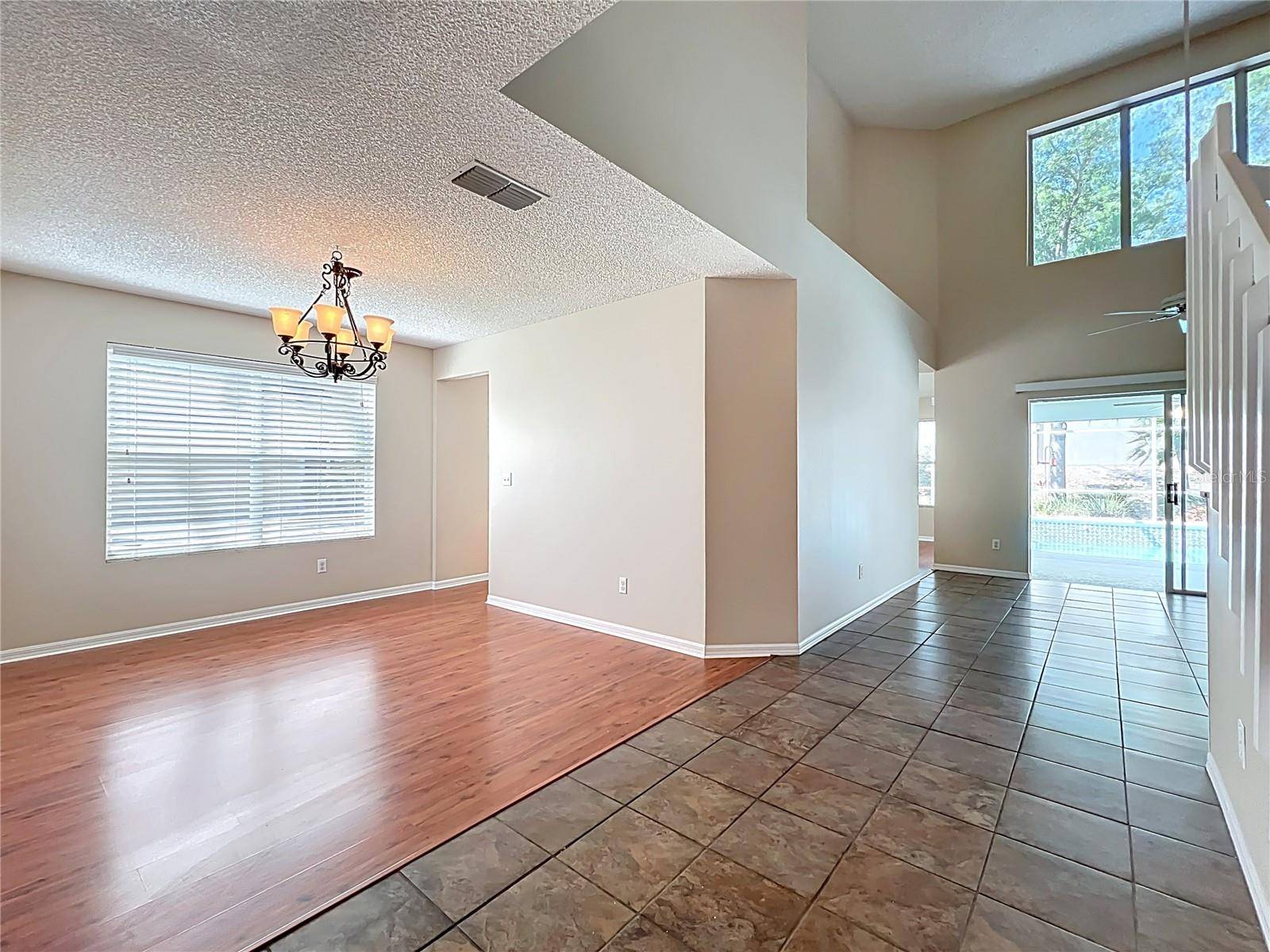 Apopka, FL 32712,358 MORNING CREEK CIR