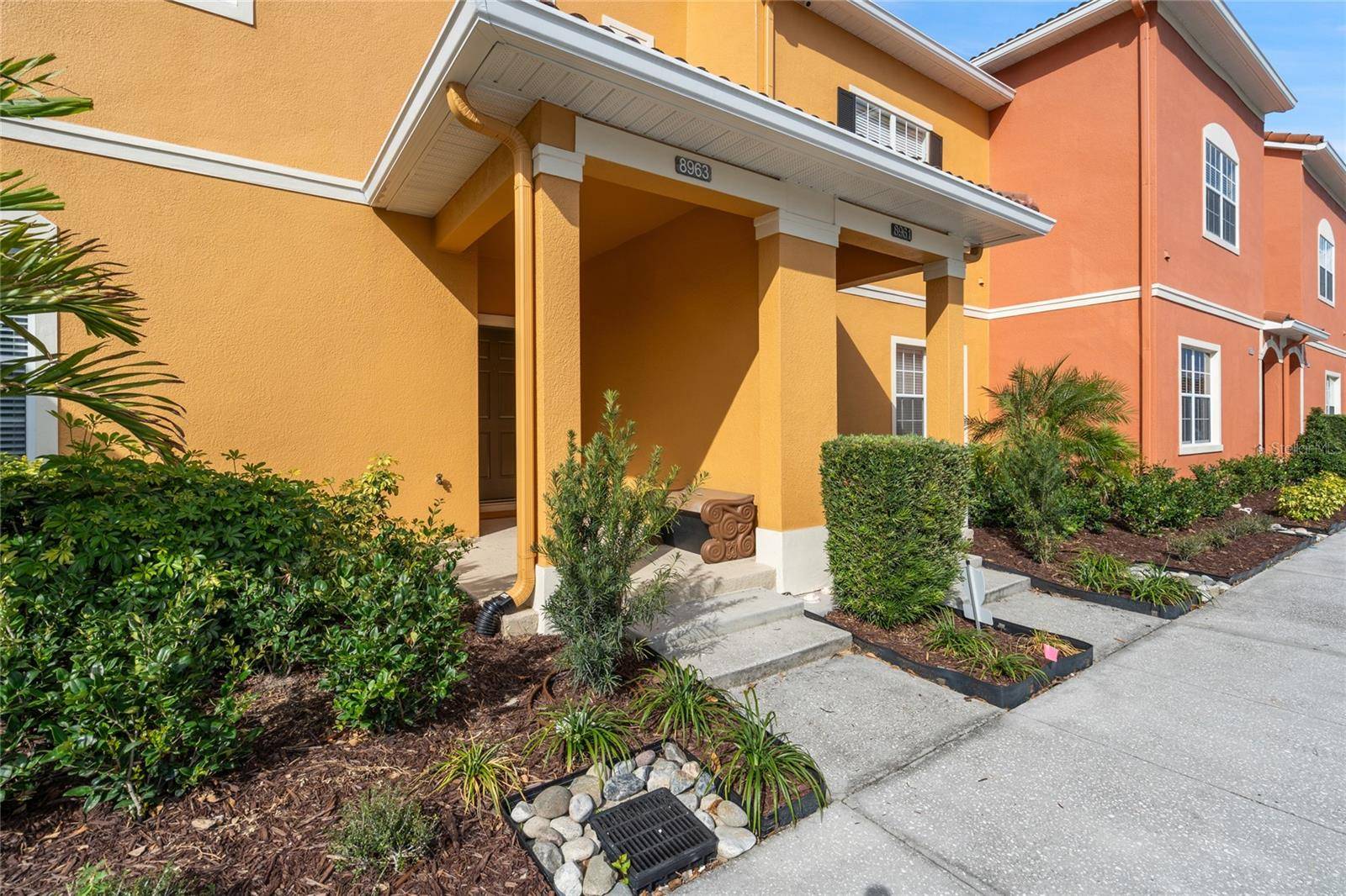 Kissimmee, FL 34747,8963 MAJESTY PALM RD
