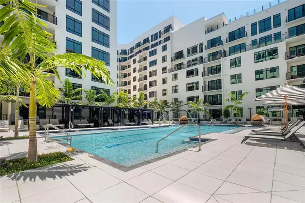 Sarasota, FL 34236,1991 MAIN ST #Aster - B9