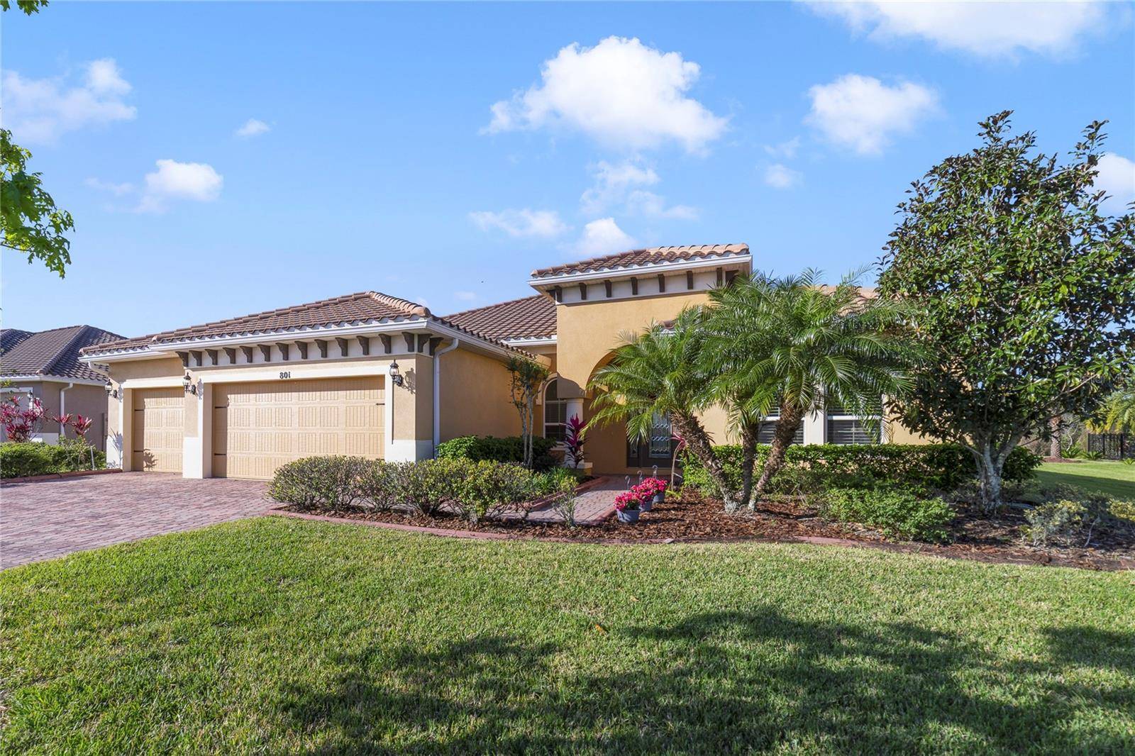 Poinciana, FL 34759,801 SAN RAPHAEL ST