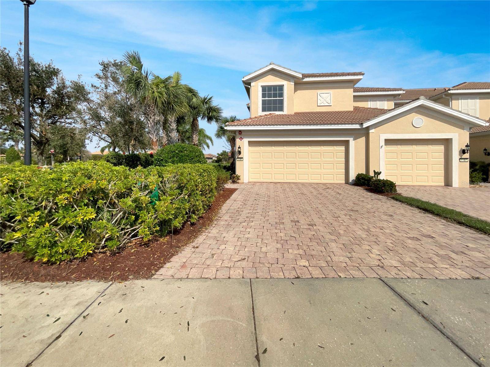 1181 BURGOS DR #406, Sarasota, FL 34238