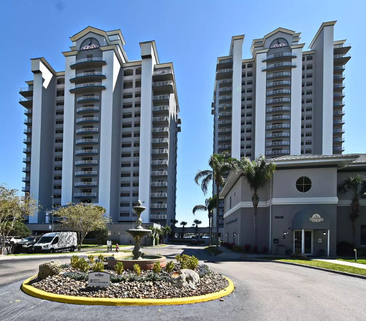 Orlando, FL 32821,13427 BLUE HERON BEACH DR #1802