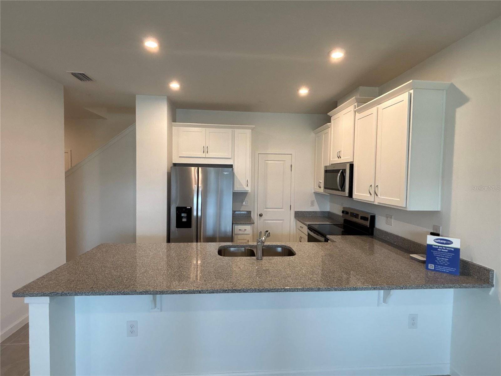 Apopka, FL 32712,4232 SADLER RD
