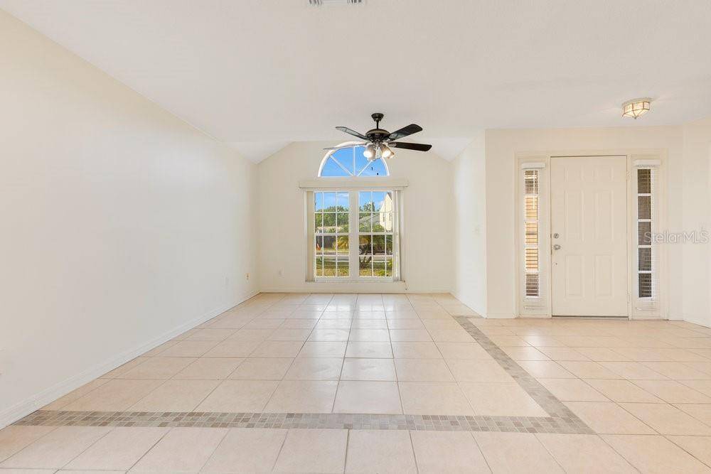 Oviedo, FL 32765,1002 KELSEY AVE