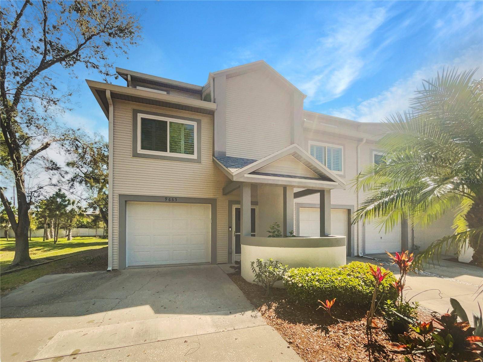 9665 TARA CAY CT #41,  Seminole,  FL 33776