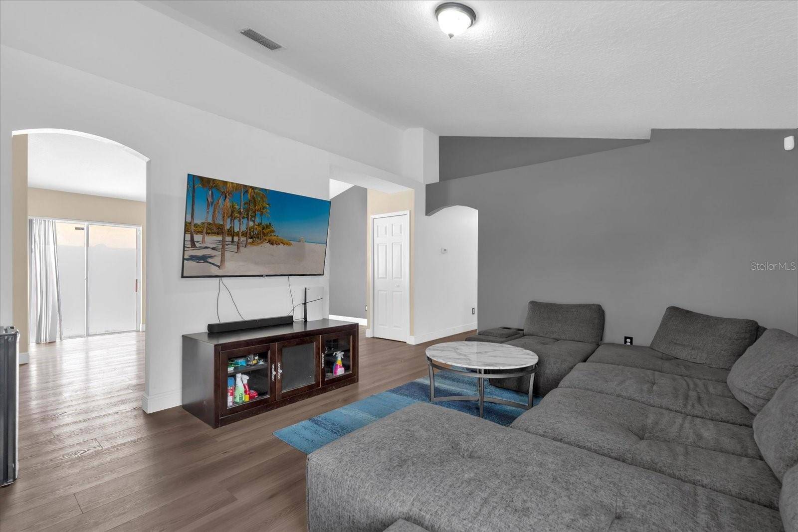 Orlando, FL 32825,8624 CLAIBORNE CT