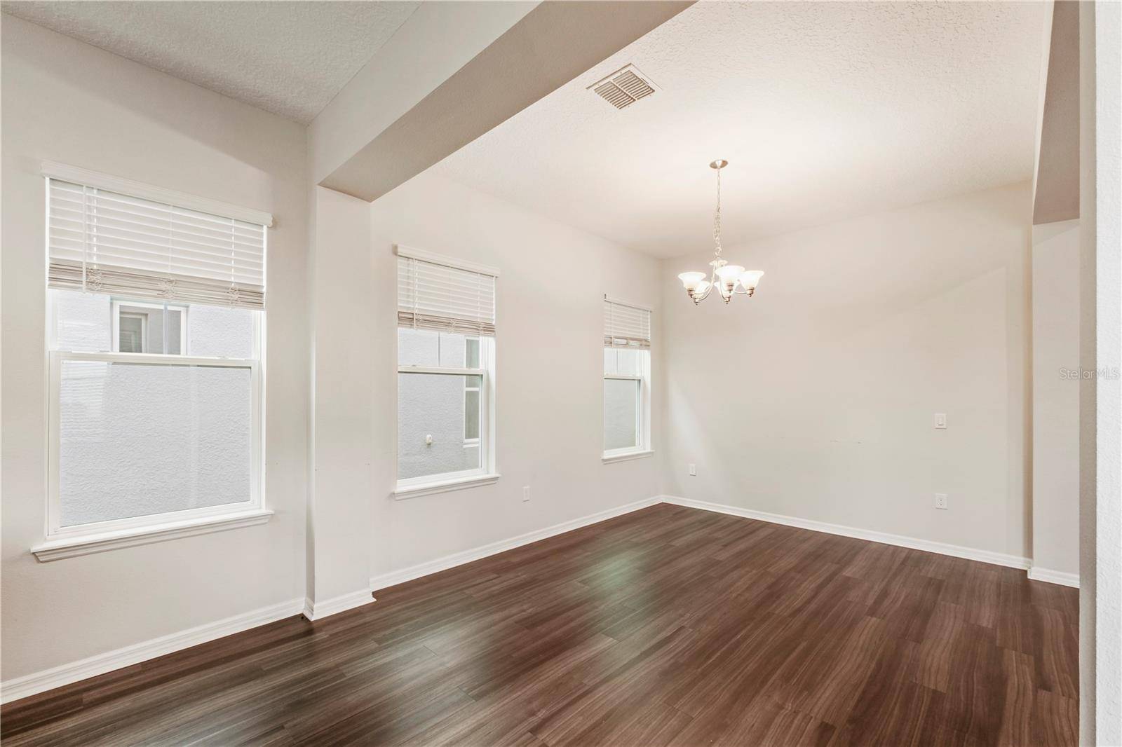 Winter Garden, FL 34787,9870 SUMMERLAKE GROVES ST