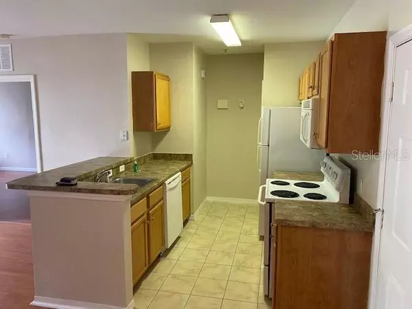 Orlando, FL 32822,5550 E MICHIGAN ST #2114