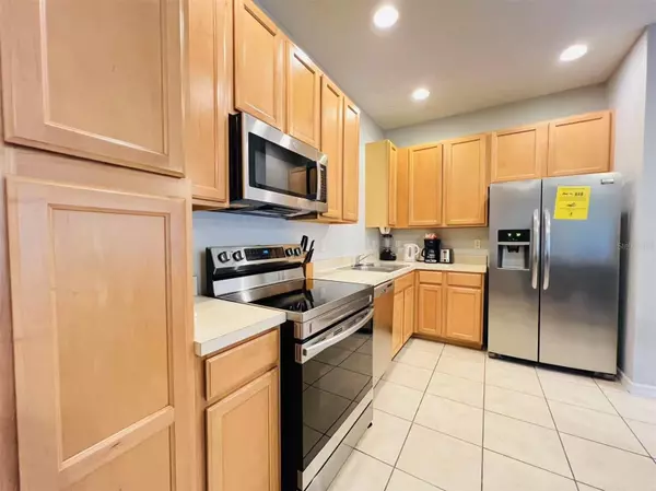 Kissimmee, FL 34746,2356 CARAVELLE CIR