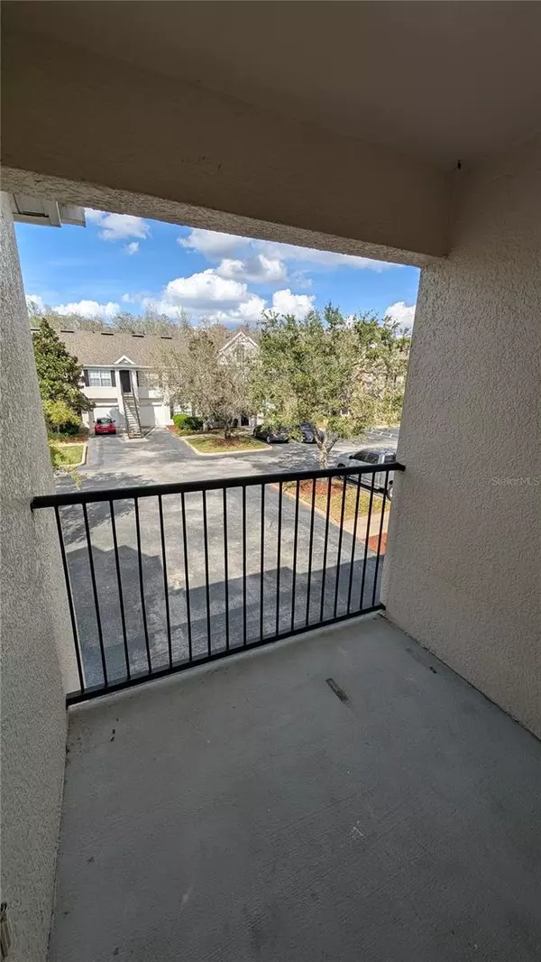Orlando, FL 32829,9125 LEE VISTA BLVD #703