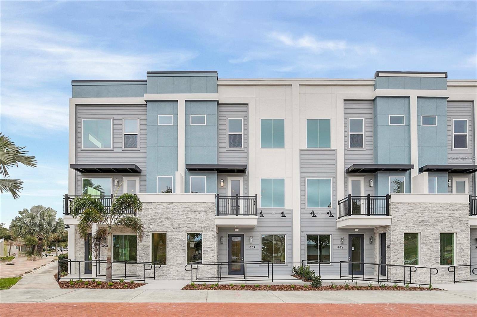336 CENTER LAKE LN #A-2,  Oviedo,  FL 32765