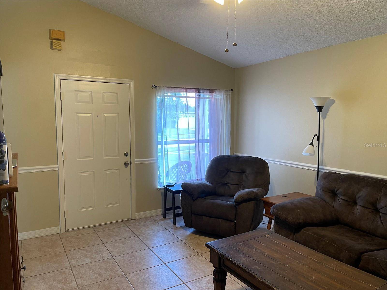 Orlando, FL 32825,526 POINTE ALLYSON WAY