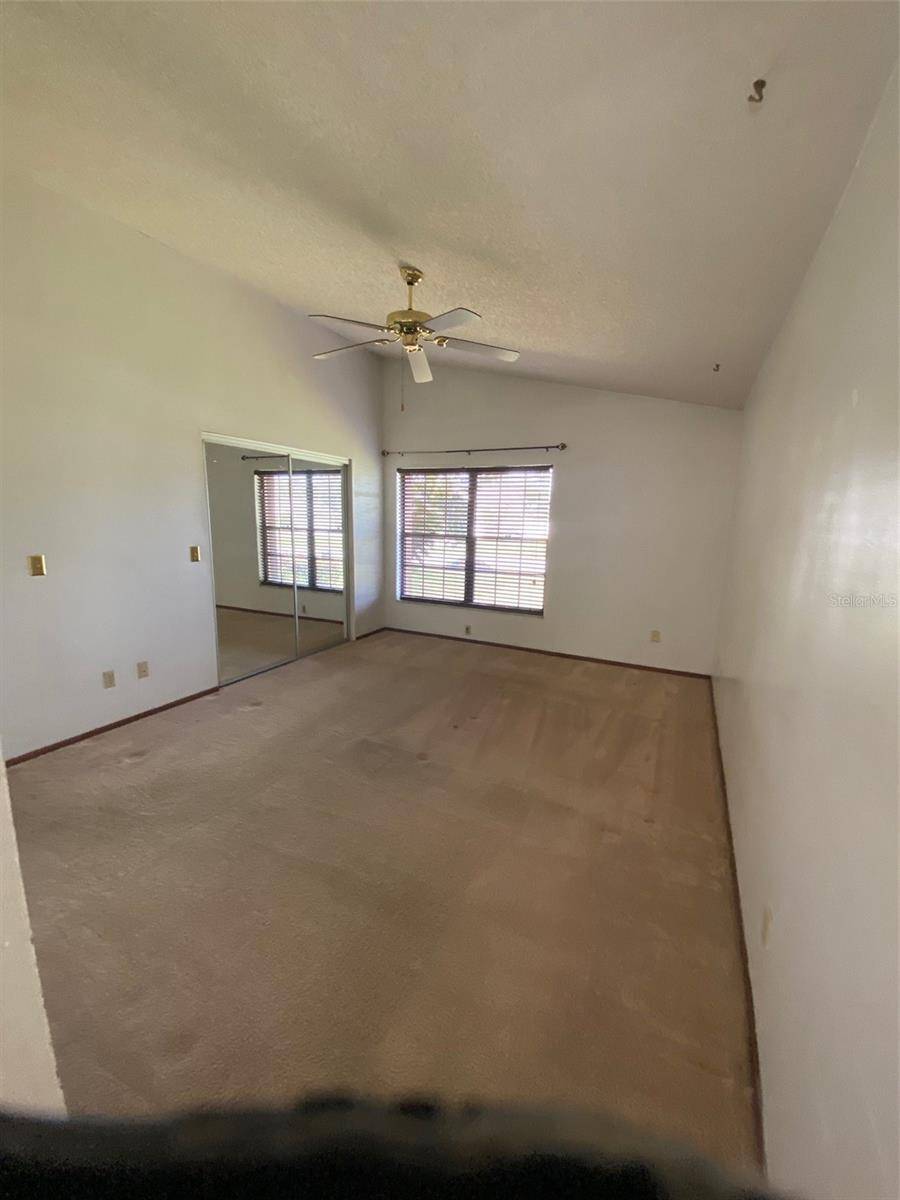 Winter Springs, FL 32708,705 BOYSENBERRY CT