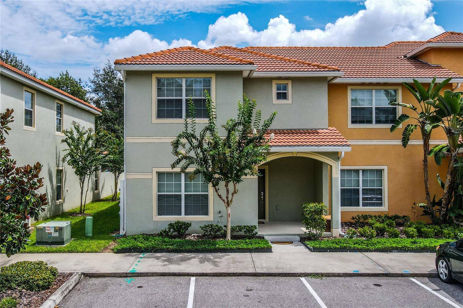 2963 BANANA PALM DR, Kissimmee, FL 34747