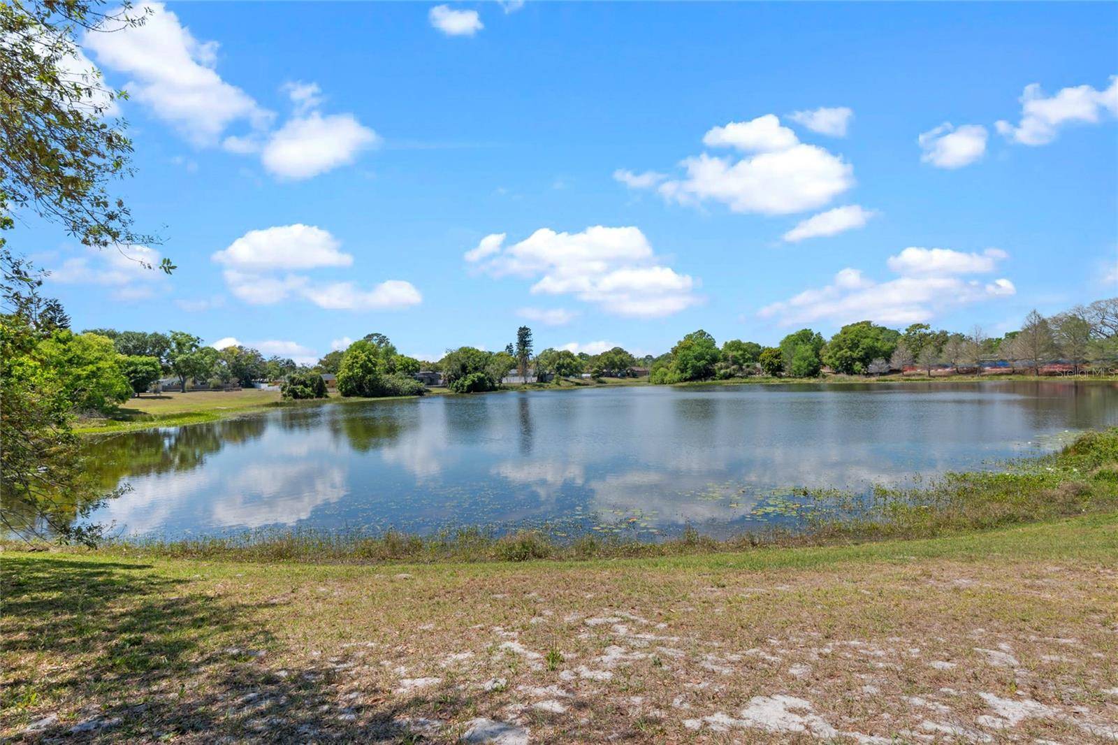 Casselberry, FL 32707,122 DEW DROP LN