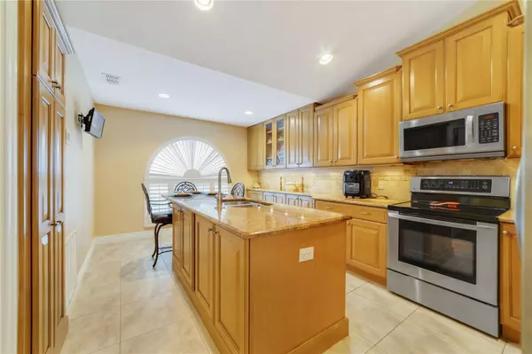 Deltona, FL 32738,980 RADFORD DR