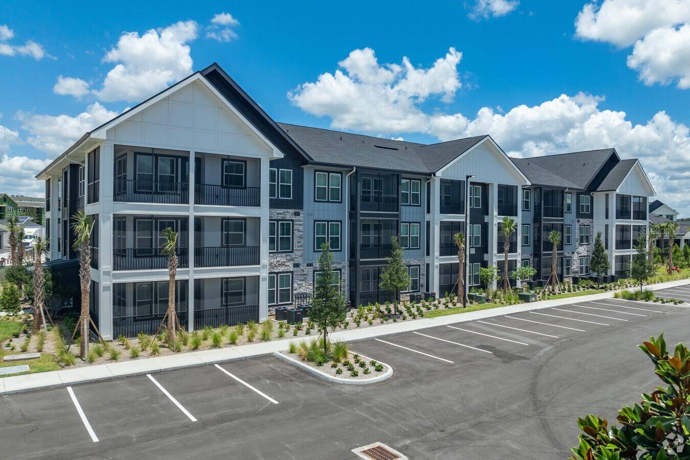 Davenport, FL 33837,3020 BASE BLVD #B2