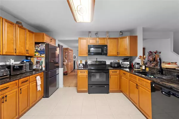 Orlando, FL 32828,1430 CLARKS SUMMIT CT