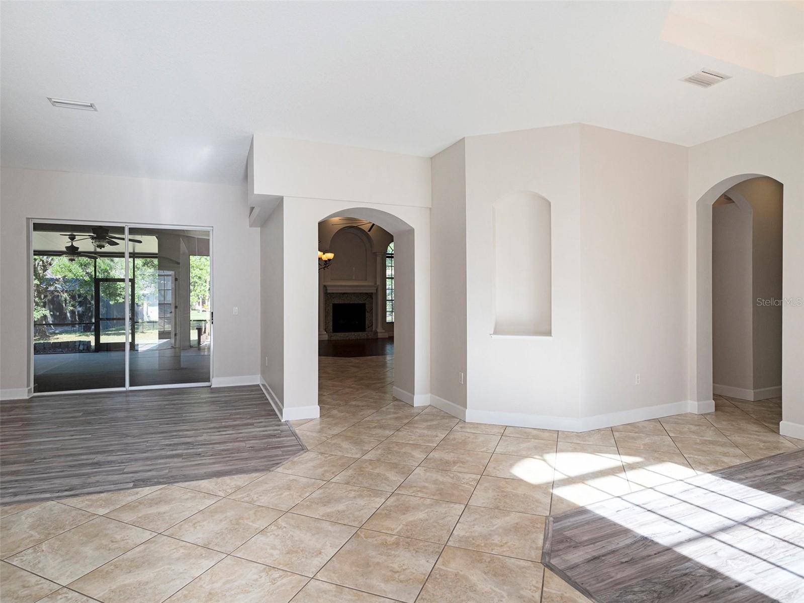 Riverview, FL 33579,12402 CREEK EDGE DR