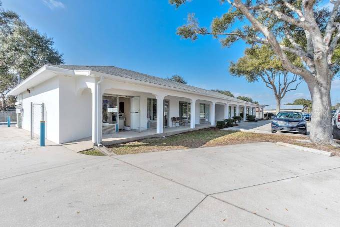 Edgewater, FL 32141,2220 HIBISCUS DR