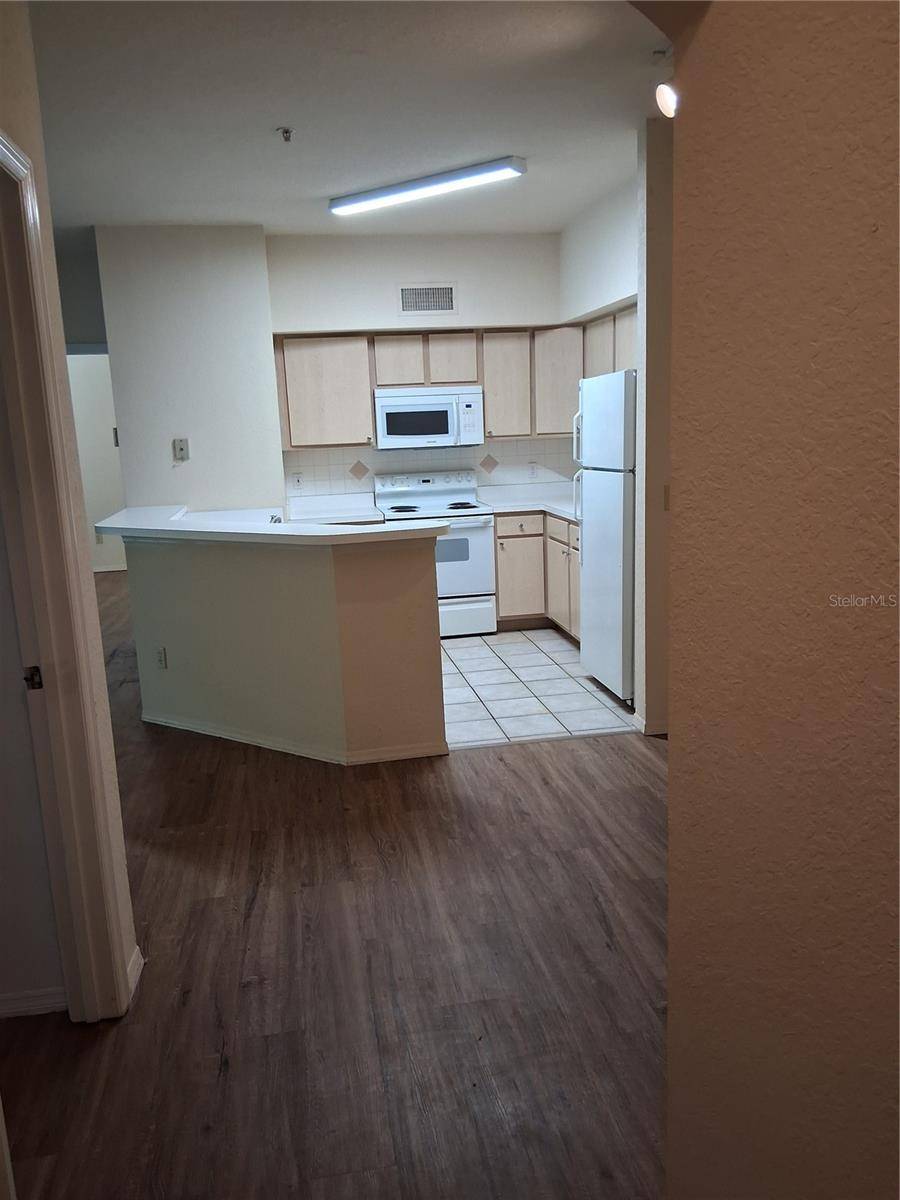 Altamonte Springs, FL 32714,829 CAMARGO WAY #307