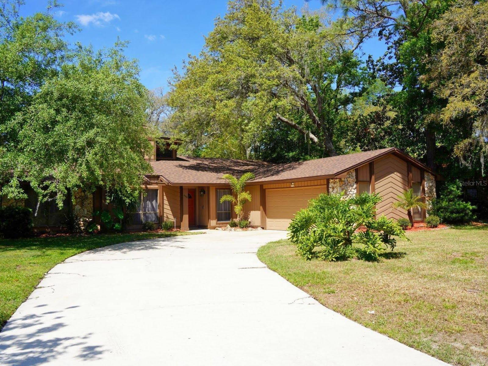Apopka, FL 32712,490 BURNT TREE LN
