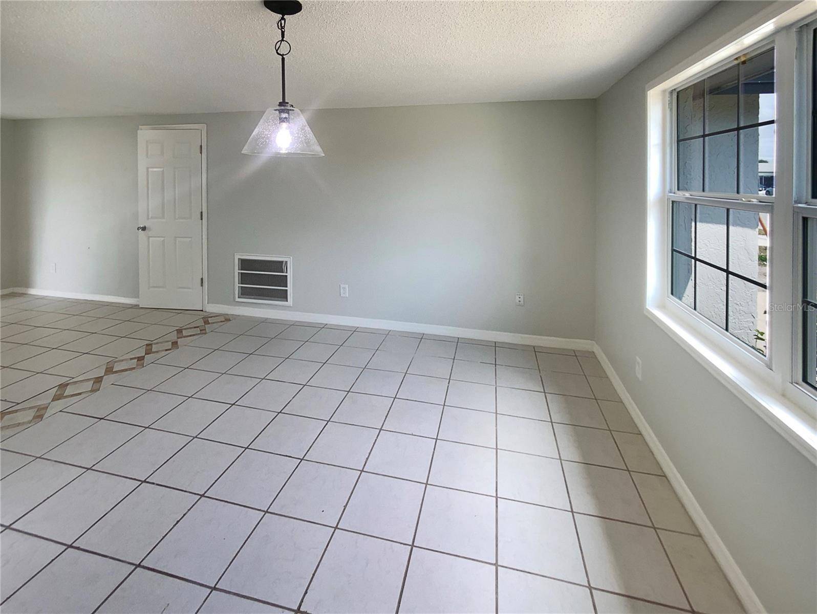 Holiday, FL 34691,3213 BIGELOW DR