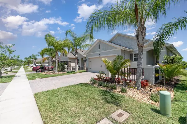 New Smyrna Beach, FL 32168,213 CARYOTA CT