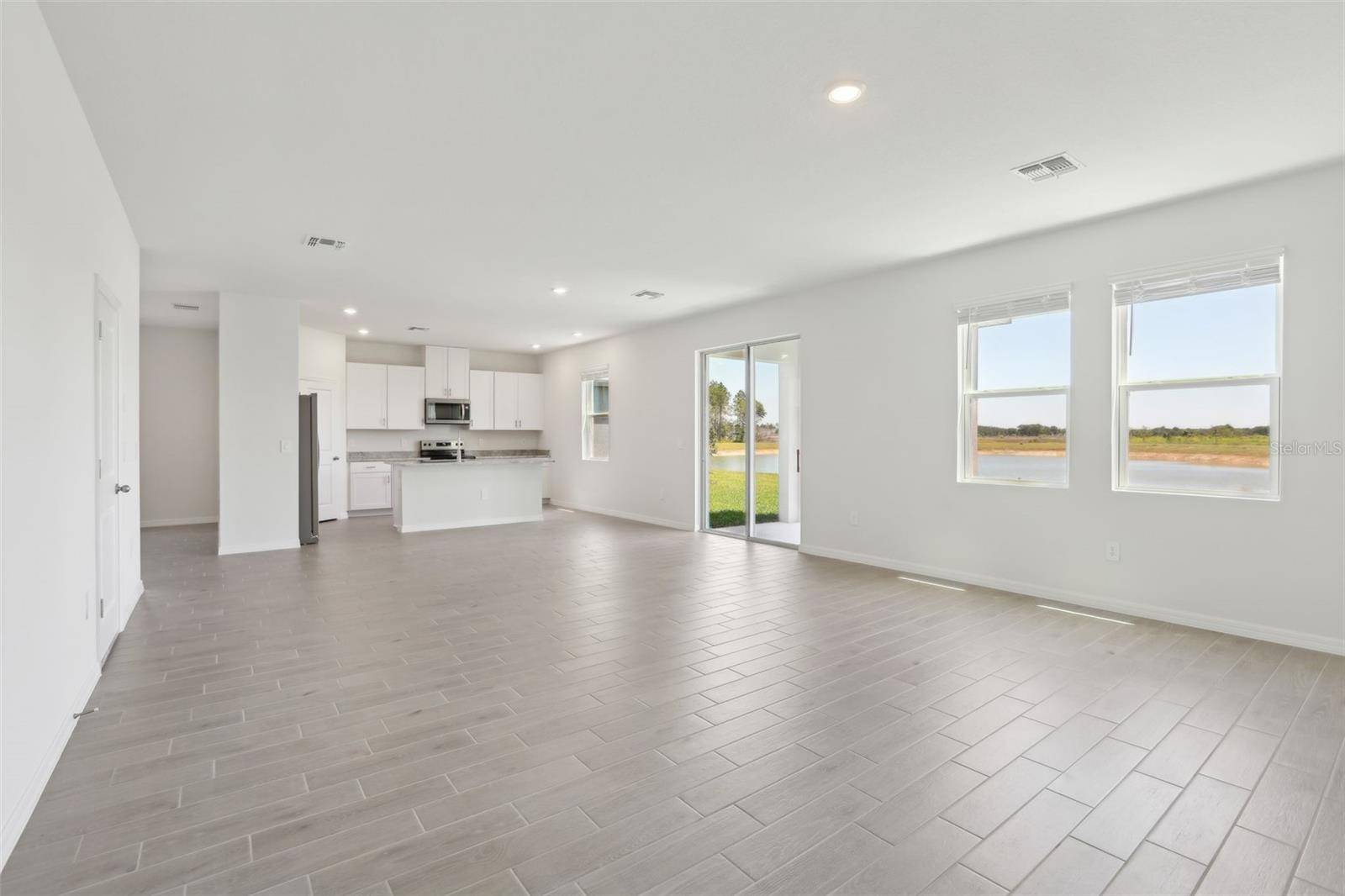 Zephyrhills, FL 33541,1878 DRAUGHTON DR