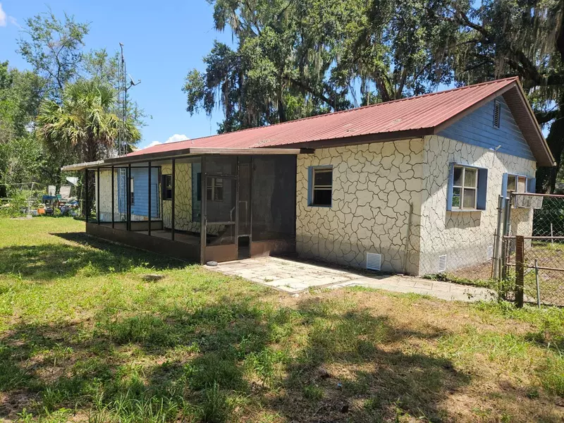 4657 CR 303, Lake Panasoffkee, FL 33538
