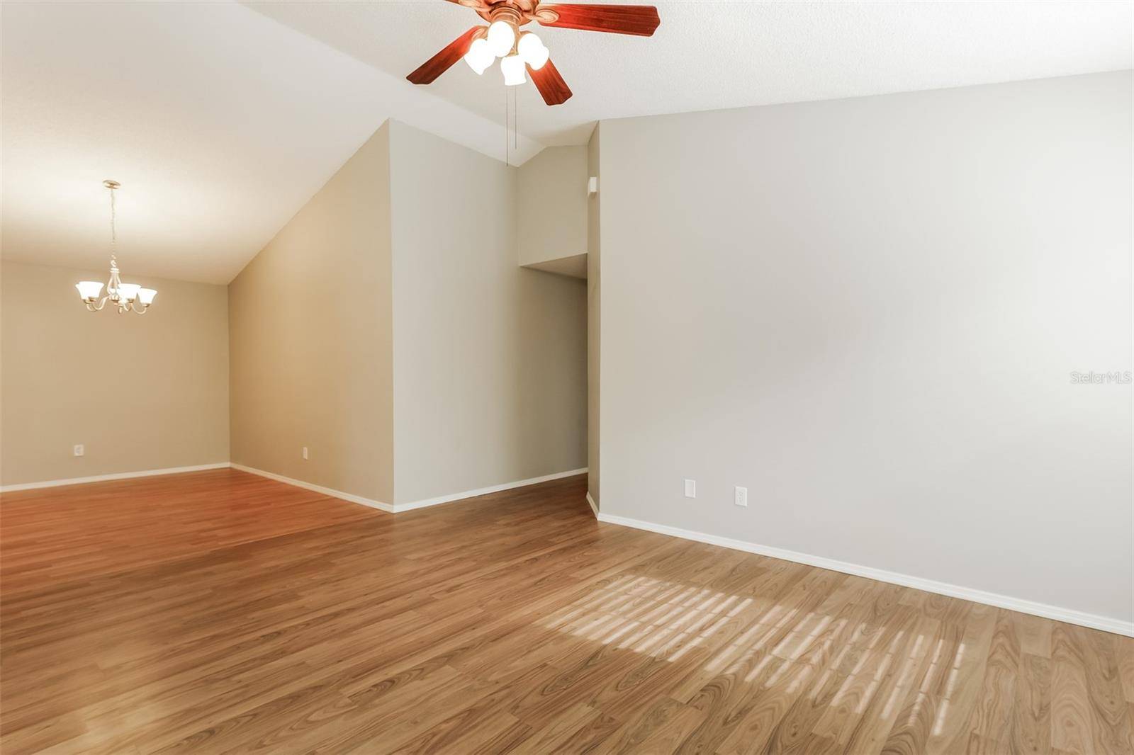 Sanford, FL 32771,107 MEADOW BLVD