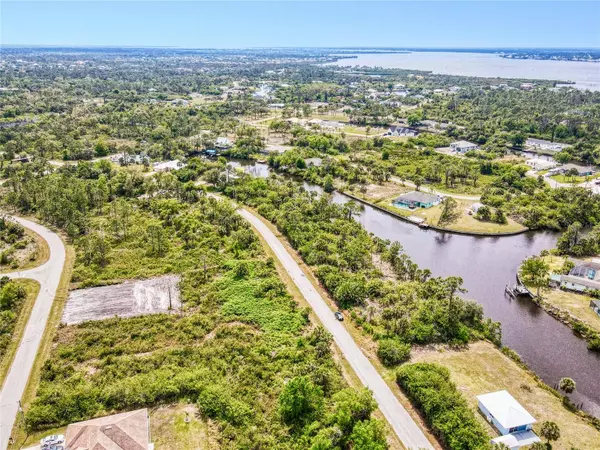Port Charlotte, FL 33953,12324 KOENIG LN