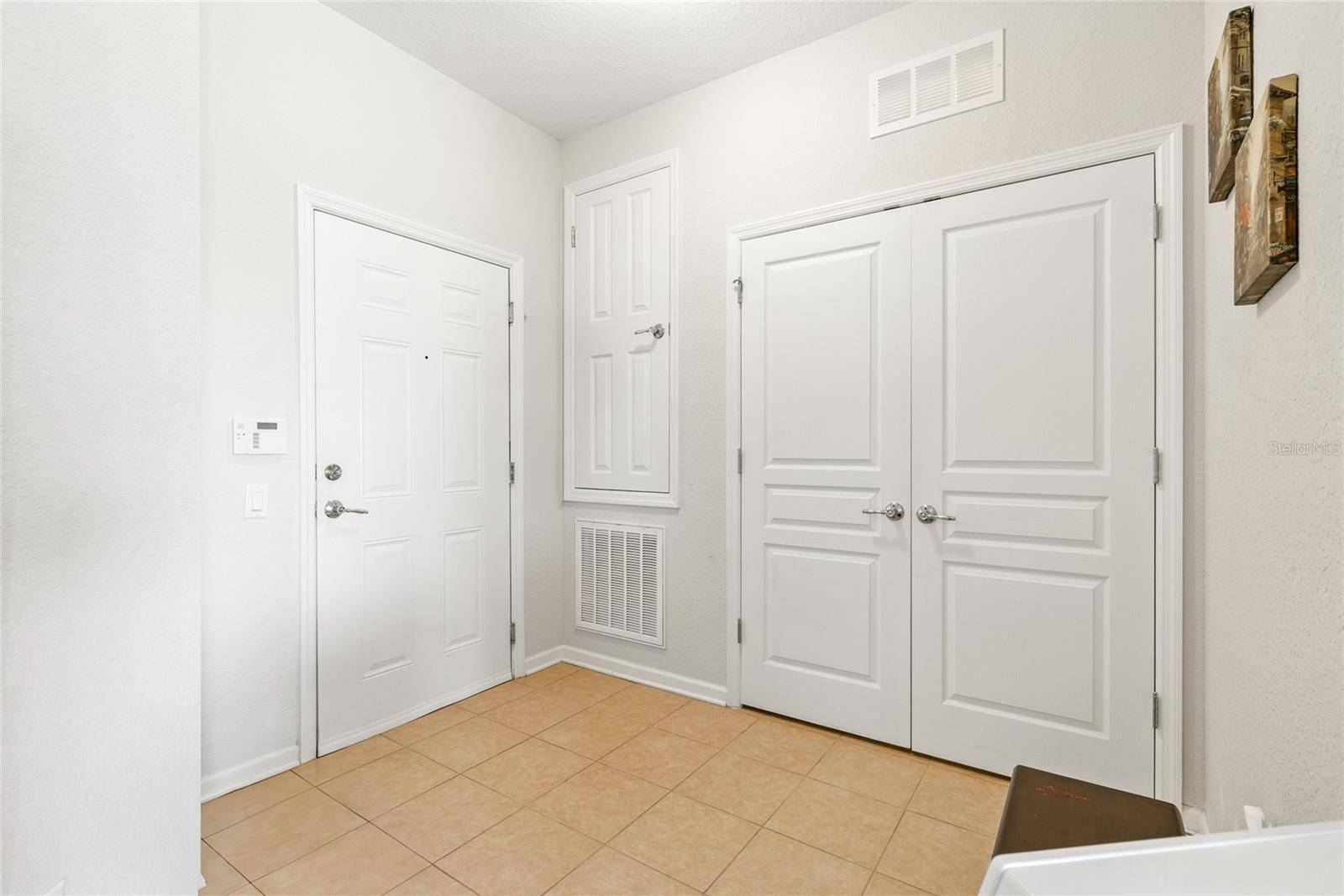 Davenport, FL 33896,8296 PORTOFINO DR #405