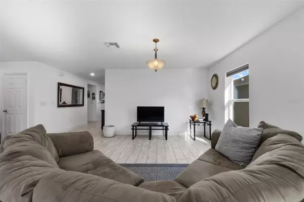 Davenport, FL 33896,1328 POMPAY DR