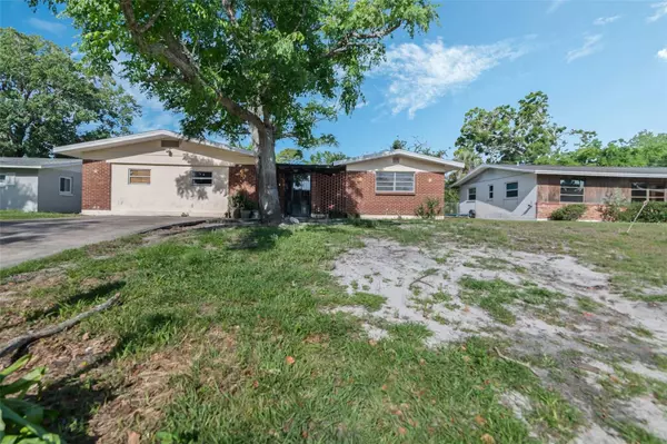 1136 LAKEWOOD PARK DR, Daytona Beach, FL 32117