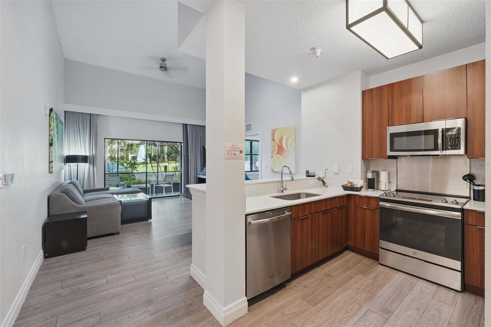 Winter Garden, FL 34787,14501 GROVE RESORT AVE #2103