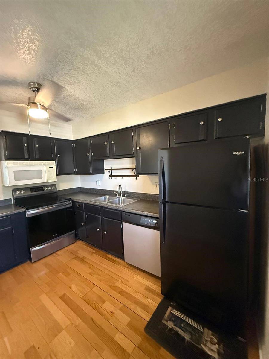 Lake Wales, FL 33853,130 E JOHNSON AVE #205