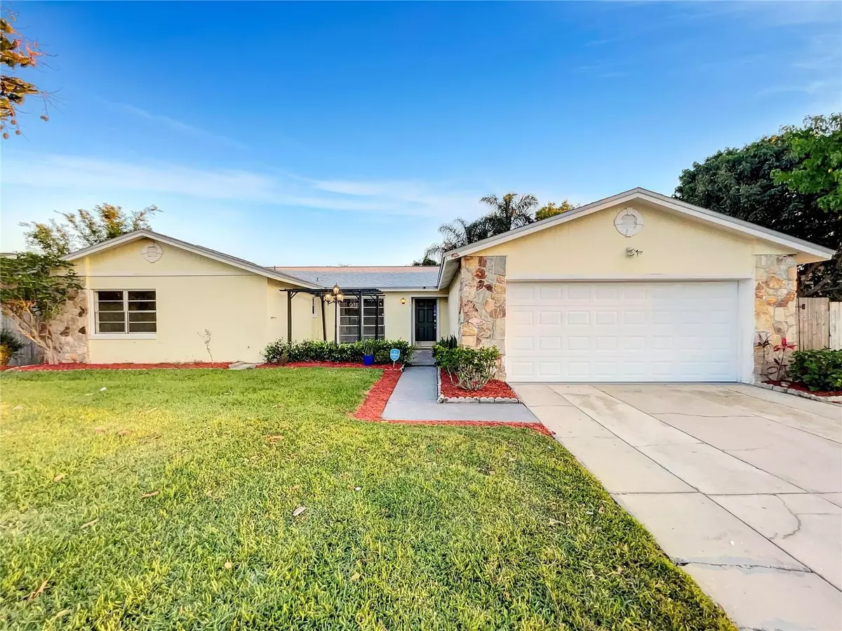 Kissimmee, FL 34743,553 FLORAL DR