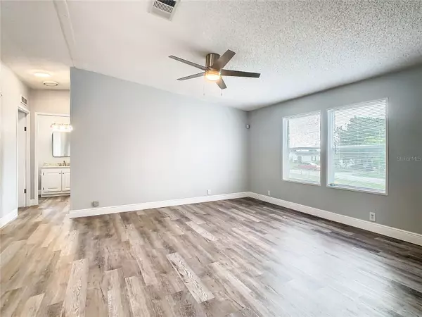 Davenport, FL 33837,318 SAN PABLO CIR
