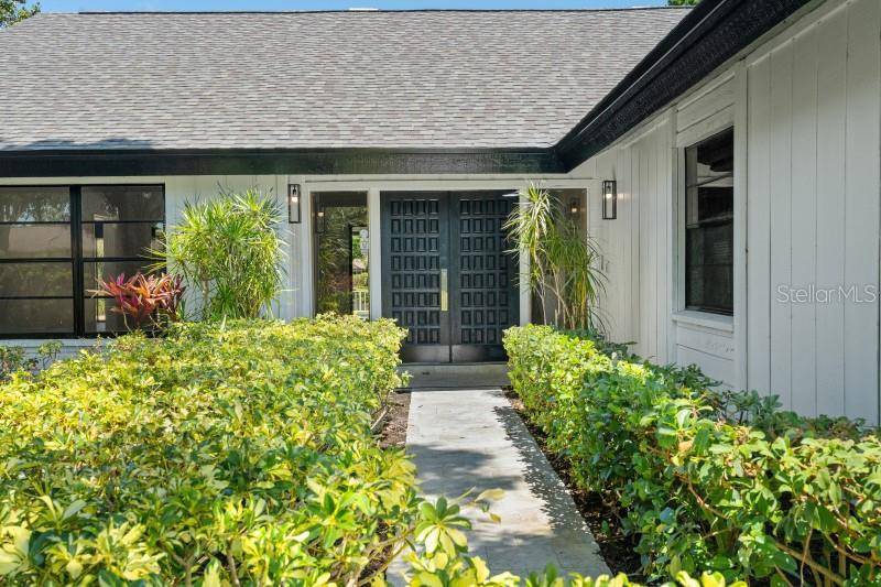 5474 DOMINICA CIR, Sarasota, FL 34233